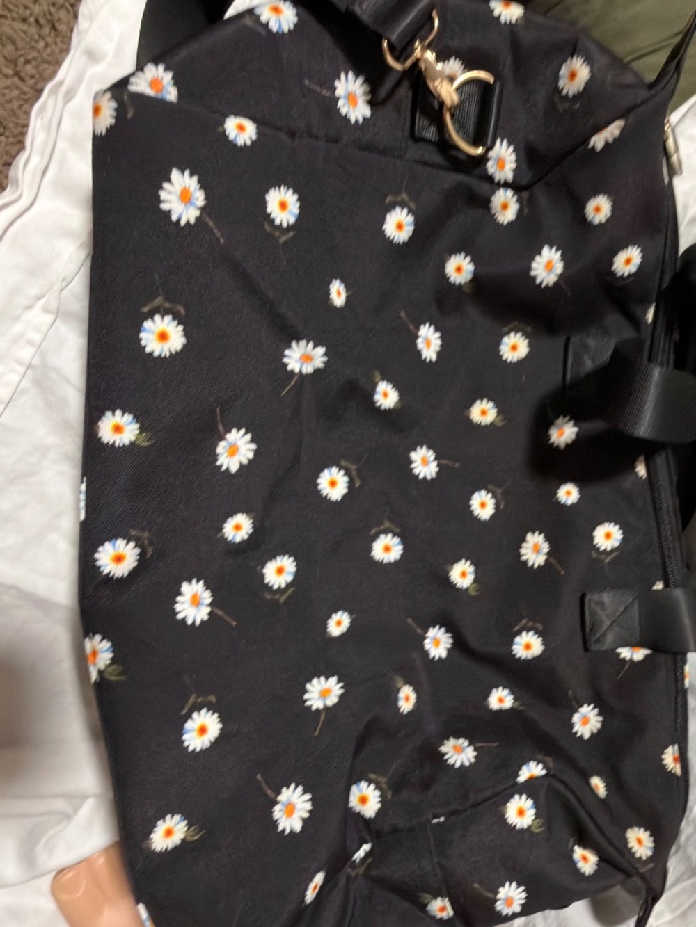 Alice + Olivia Daisy Print Duffle Bag Weekender Stace Face Black